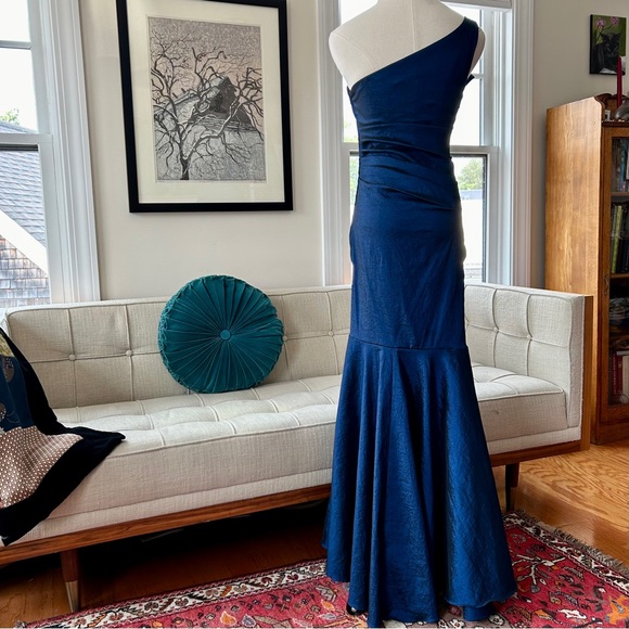 Fabulous 90’s Taffeta Evening Gown - Picture 4 of 7